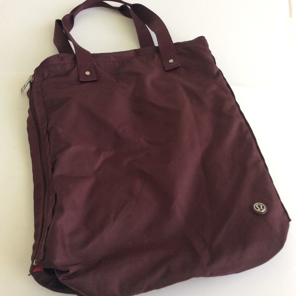 lululemon athletica Handbags - Lululemon Tote Bag Think Happy Yoga Gym